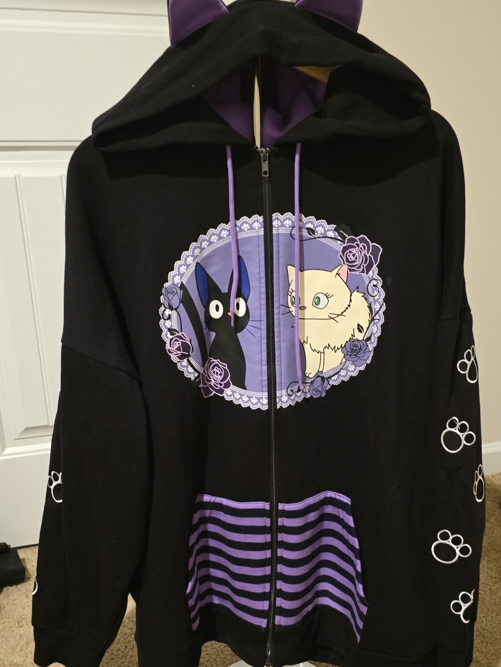 Hot Topic Black & Purple Cat Graphic Zip Hoodie